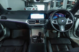 
										2021 BMW 4 Series M440i xDrive Convertible full									