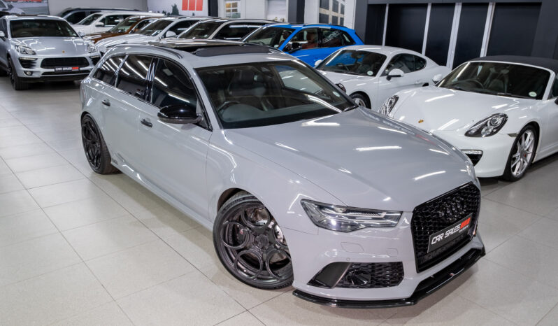 
								2015 Audi RS6 Avant Quattro full									