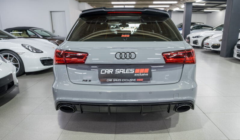 
								2015 Audi RS6 Avant Quattro full									