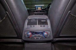 
										2015 Audi RS6 Avant Quattro full									