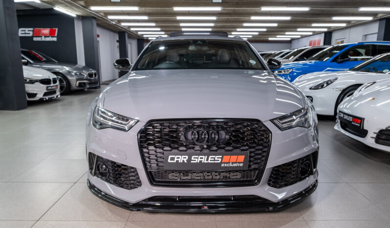 
								2015 Audi RS6 Avant Quattro full									
