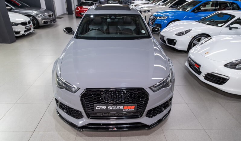 
								2015 Audi RS6 Avant Quattro full									