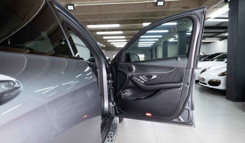 
								2018 Mercedes-Benz GLC GLC220d 4Matic AMG Line full									