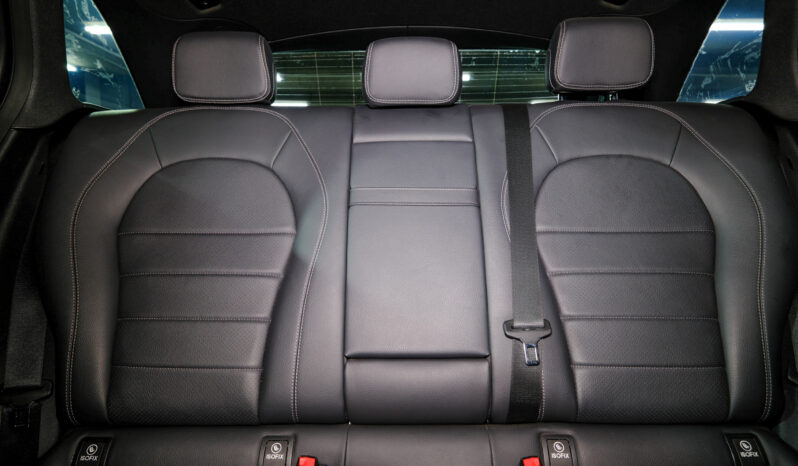 
								2018 Mercedes-Benz GLC GLC220d 4Matic AMG Line full									