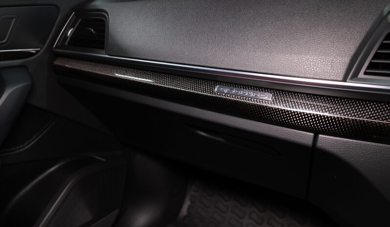 
								Audi SQ5 TFSI Quattro full									