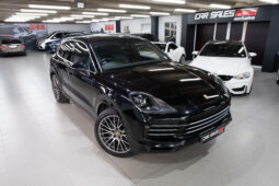 
										2018 Porsche Cayenne full									