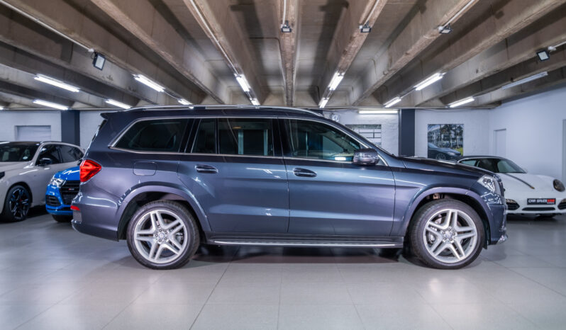 
								Mercedes-Benz GL GL350 BlueTec full									