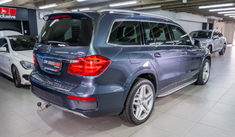 
								Mercedes-Benz GL GL350 BlueTec full									