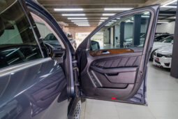 
										Mercedes-Benz GL GL350 BlueTec full									