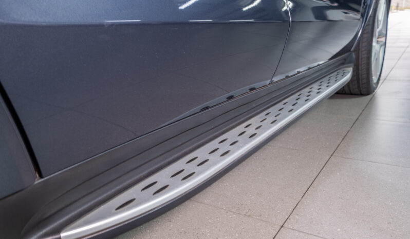 
								Mercedes-Benz GL GL350 BlueTec full									