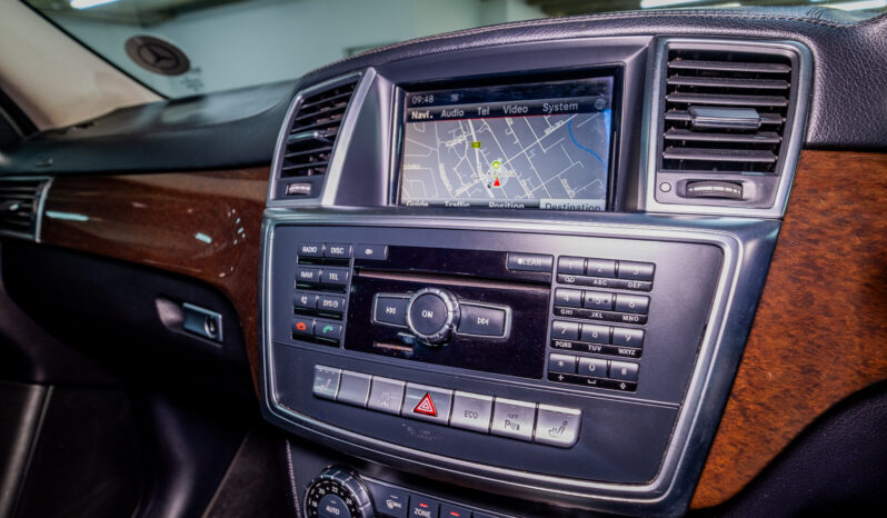 
								Mercedes-Benz GL GL350 BlueTec full									