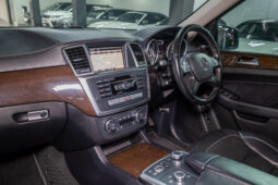 
										Mercedes-Benz GL GL350 BlueTec full									