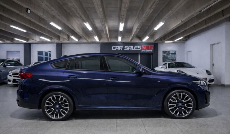 
								2023 BMW X6 xDrive30d M Sport full									