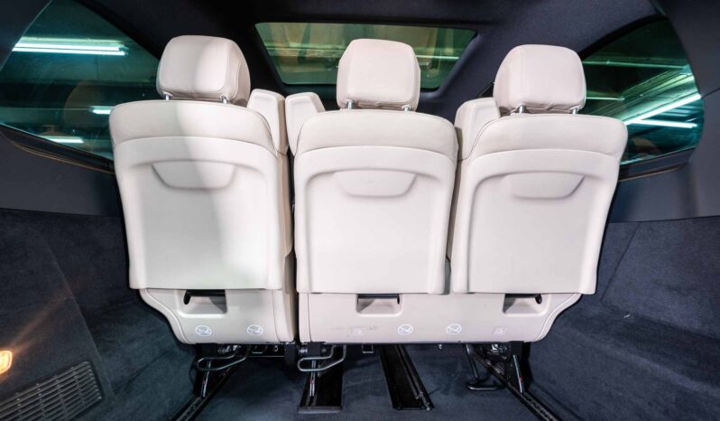 
								2020 Mercedes-Benz V-Class V250d Avantgarde full									