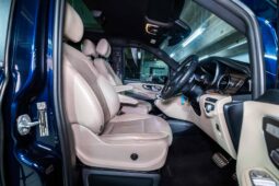 
										2020 Mercedes-Benz V-Class V250d Avantgarde full									