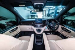 
										2020 Mercedes-Benz V-Class V250d Avantgarde full									