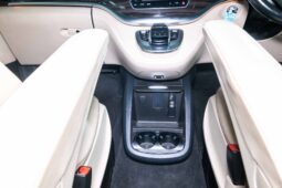 
										2020 Mercedes-Benz V-Class V250d Avantgarde full									