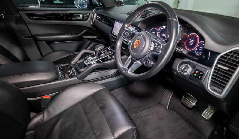 
								2018 Porsche Cayenne S full									