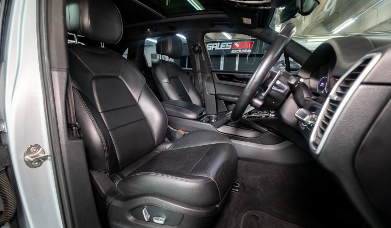 
								2018 Porsche Cayenne S full									