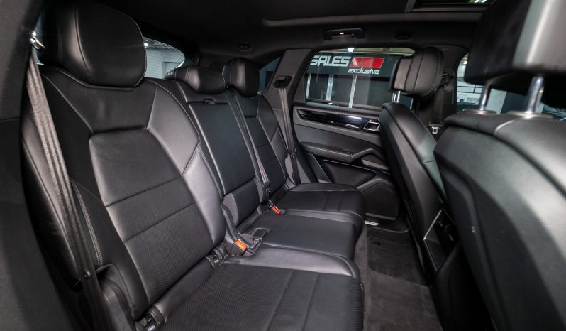 
								2018 Porsche Cayenne S full									