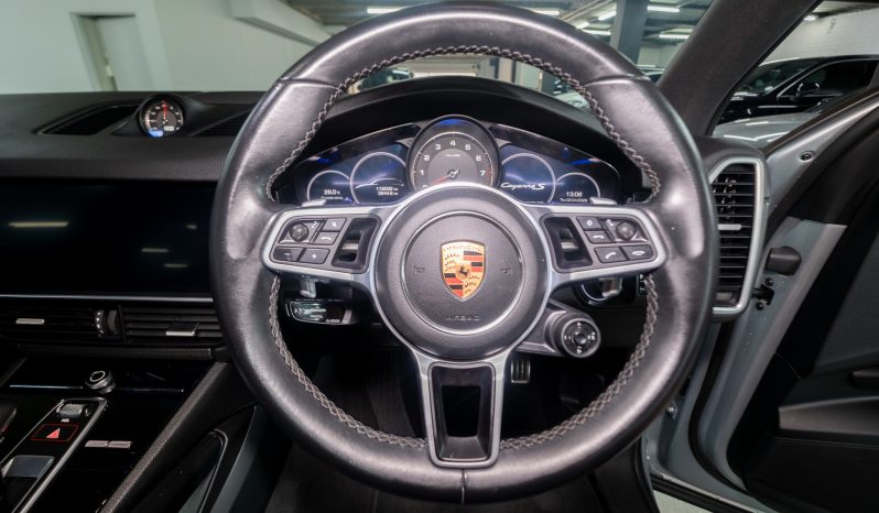 
								2018 Porsche Cayenne S full									