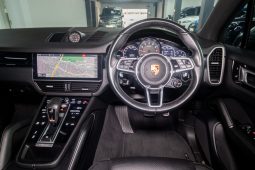 
										2018 Porsche Cayenne S full									