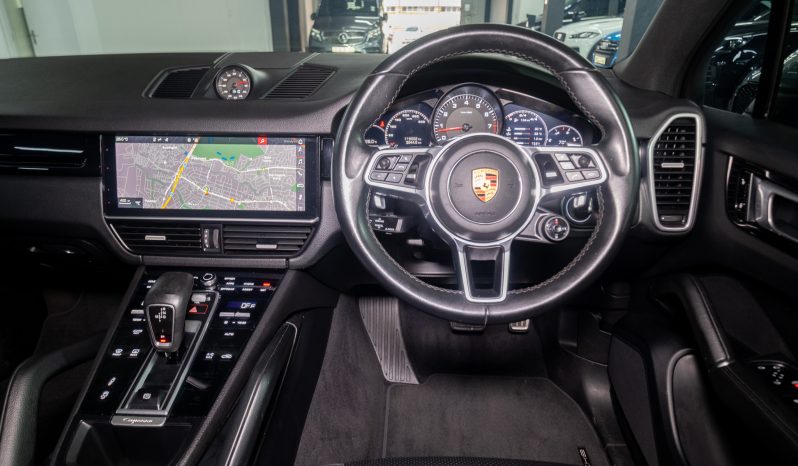 
								2018 Porsche Cayenne S full									