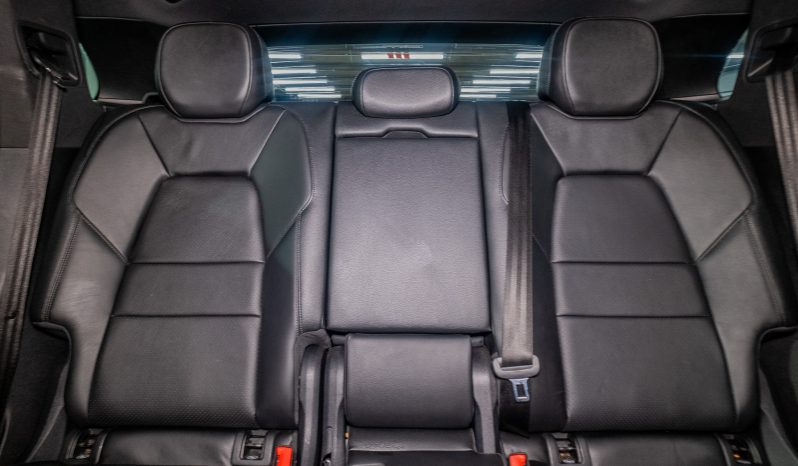 
								2018 Porsche Cayenne S full									