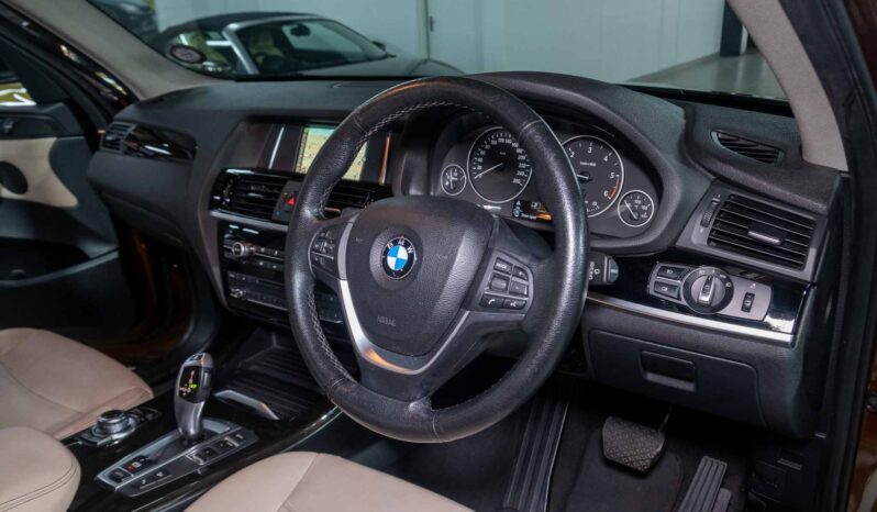 
								BMW X3 xDrive20d xLine full									