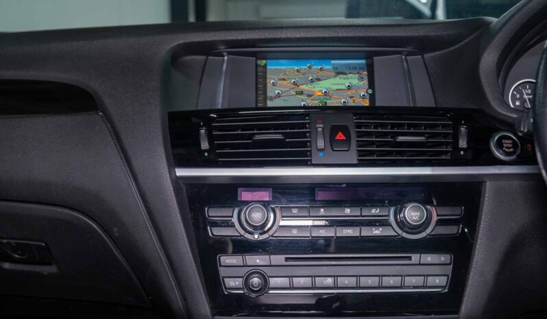 
								BMW X3 xDrive20d xLine full									