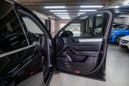 
										2013 Porsche Cayenne Diesel full									