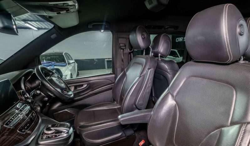 
								2020 Mercedes-Benz V-Class V250d Avantgarde full									