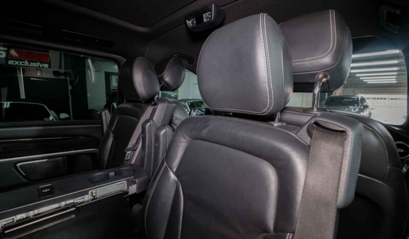 
								2020 Mercedes-Benz V-Class V250d Avantgarde full									