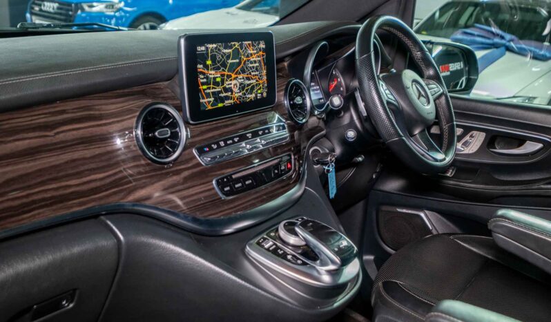 
								2020 Mercedes-Benz V-Class V250d Avantgarde full									