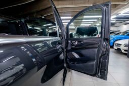 
										2020 Mercedes-Benz V-Class V250d Avantgarde full									