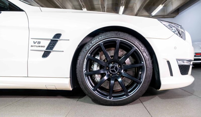 
								Mercedes-Benz SL SL63 AMG full									