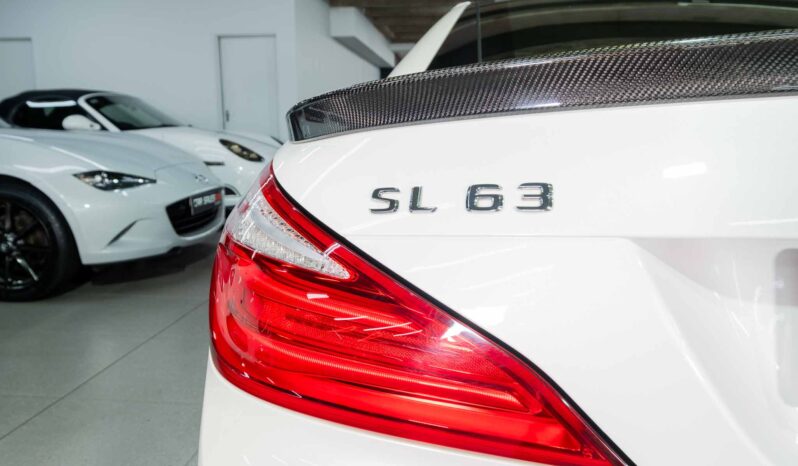 
								Mercedes-Benz SL SL63 AMG full									