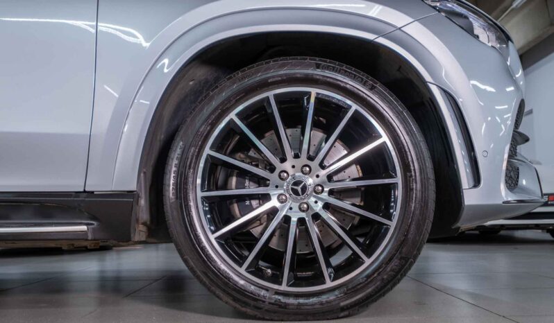 
								2023 Mercedes-Benz GLE 400d 4Matic AMG Line full									