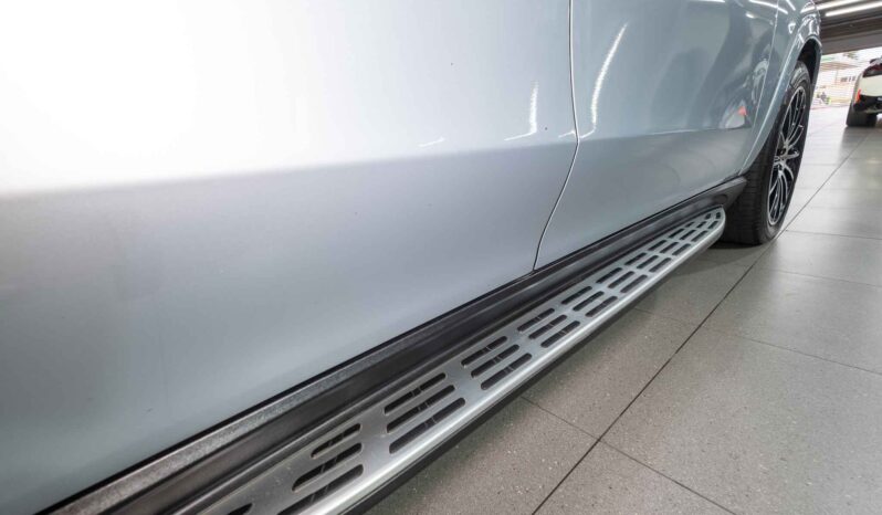 
								2023 Mercedes-Benz GLE 400d 4Matic AMG Line full									