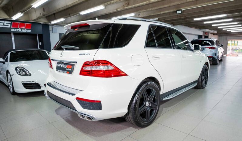 
								2012 Mercedes-Benz ML ML63 AMG full									