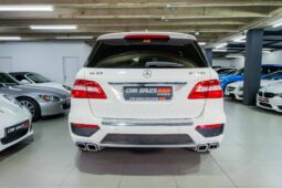 
										2012 Mercedes-Benz ML ML63 AMG full									