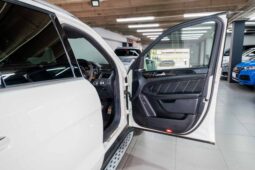 
										2012 Mercedes-Benz ML ML63 AMG full									