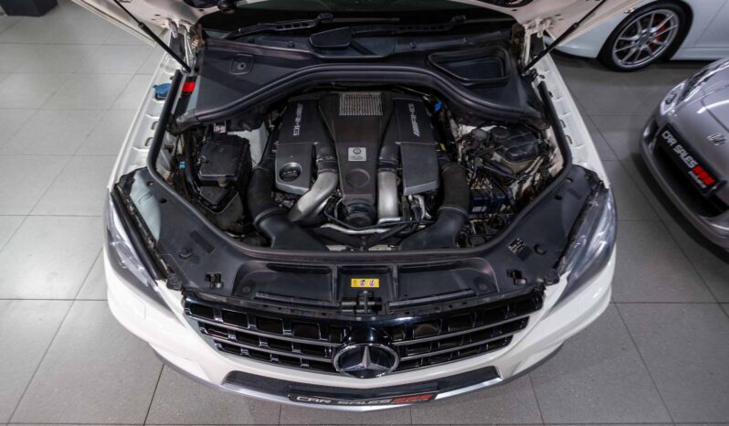 
								2012 Mercedes-Benz ML ML63 AMG full									