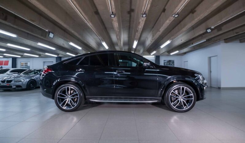 
								2021 Mercedes-Benz GLE 400d Coupe 4Matic AMG Line full									
