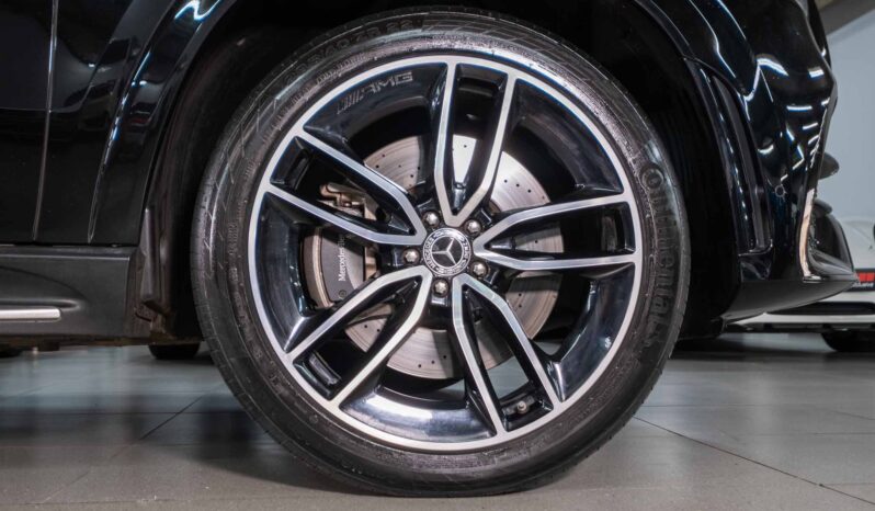 
								2021 Mercedes-Benz GLE 400d Coupe 4Matic AMG Line full									