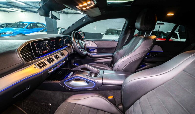 
								2021 Mercedes-Benz GLE 400d Coupe 4Matic AMG Line full									