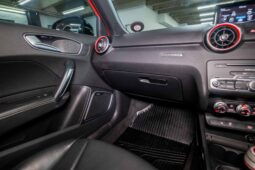 
										2016 Audi S1 Sportback Quattro full									