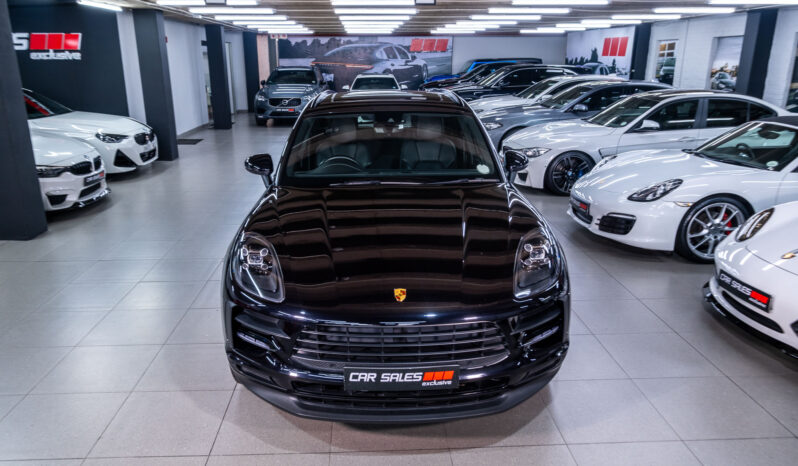 
								2023 Porsche Macan full									
