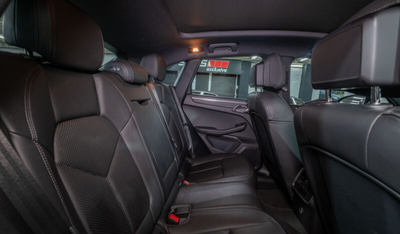 
								2023 Porsche Macan full									