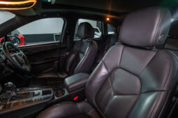 
										2023 Porsche Macan full									